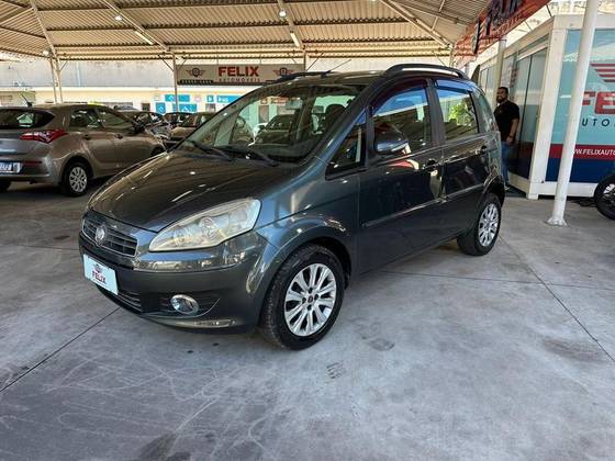 FIAT IDEA 1.4 MPI ATTRACTIVE 8V FLEX 4P MANUAL FIAT IDEA 1.4 MPI ATTRACTIVE 8V FLEX 4P MANUAL